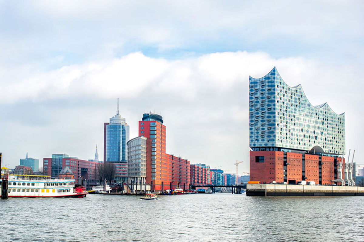 sellenthin umzuege umzug in hamburg elbphilharmonie